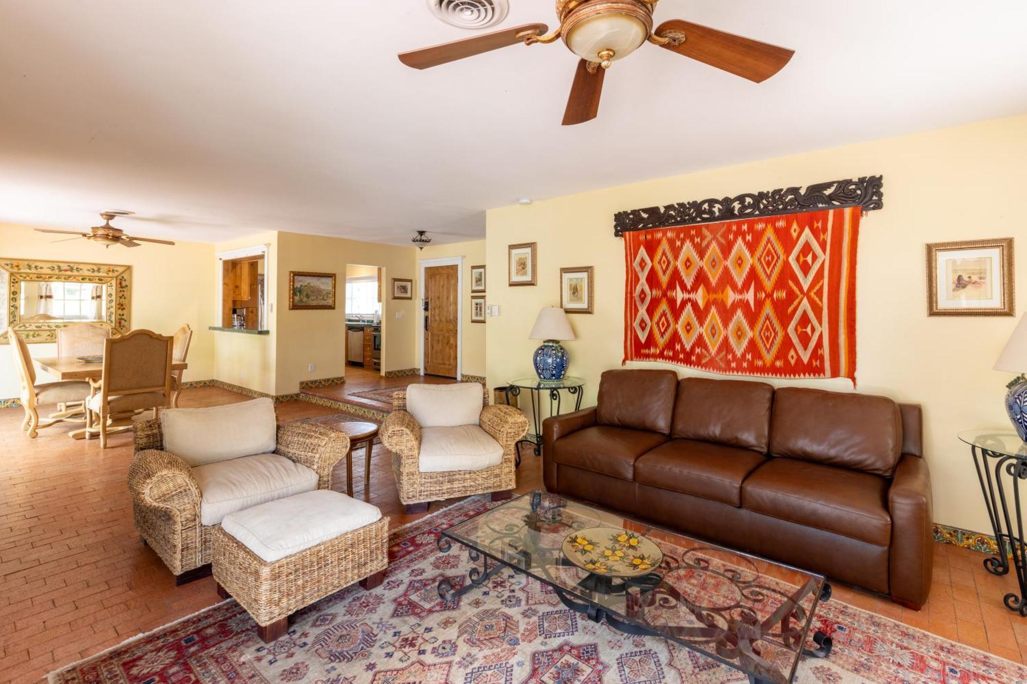 فارمنغتون، كونيتيكت Casa Blanca Inn And Suites المظهر الخارجي الصورة