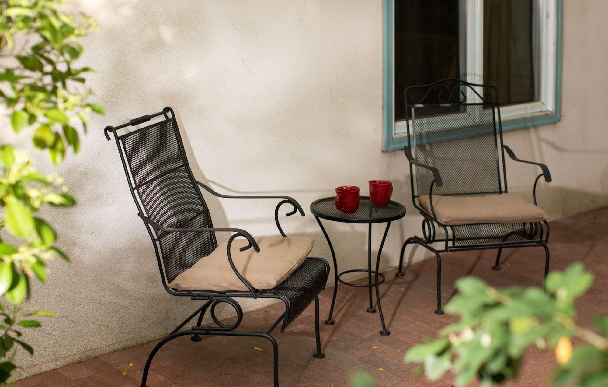 فارمنغتون، كونيتيكت Casa Blanca Inn And Suites المظهر الخارجي الصورة