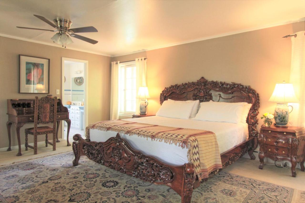 فارمنغتون، كونيتيكت Casa Blanca Inn And Suites المظهر الخارجي الصورة