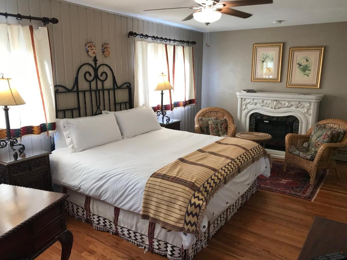 فارمنغتون، كونيتيكت Casa Blanca Inn And Suites المظهر الخارجي الصورة